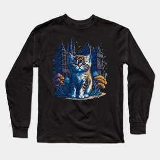 Cute Kitten in The City Long Sleeve T-Shirt